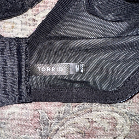 Torrid 46DDD Black Multi Stripe 360 Smoothing Back Smoothing Bra New With Tags - Picture 3 of 4